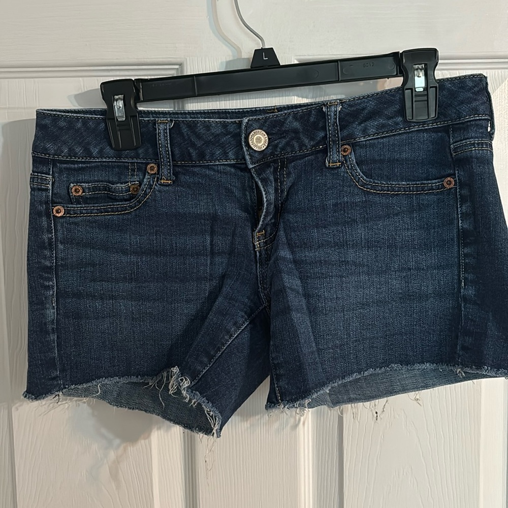 Women’s AE den shorts